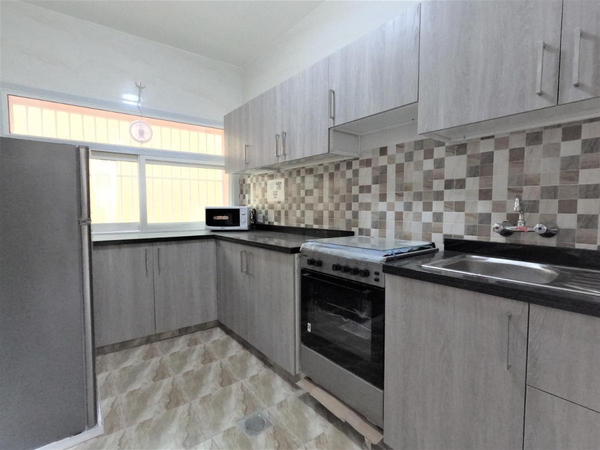 Hor Al Anz Star Residence - Home Stay Dubai Bagian luar foto