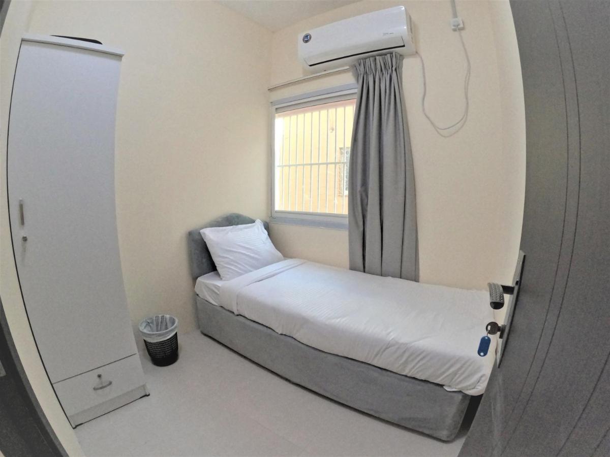 Hor Al Anz Star Residence - Home Stay Dubai Bagian luar foto